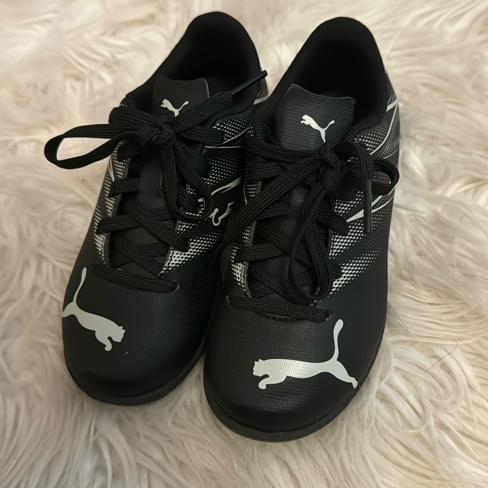 Soccer cleats 11toddler